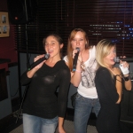 Sing it ladies!