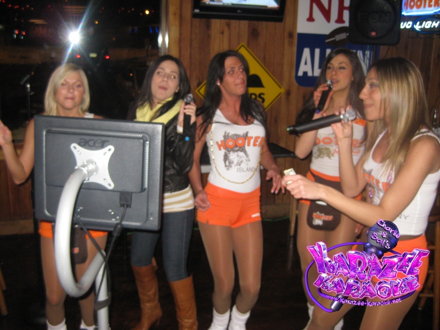 Sing it Hooter girls!