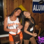 Nikki & Dee