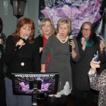 Sing it ladies!